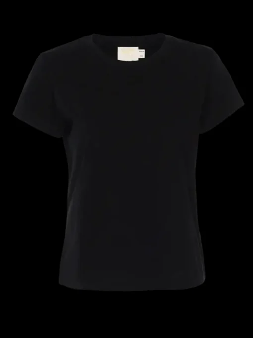 Goldie Tee